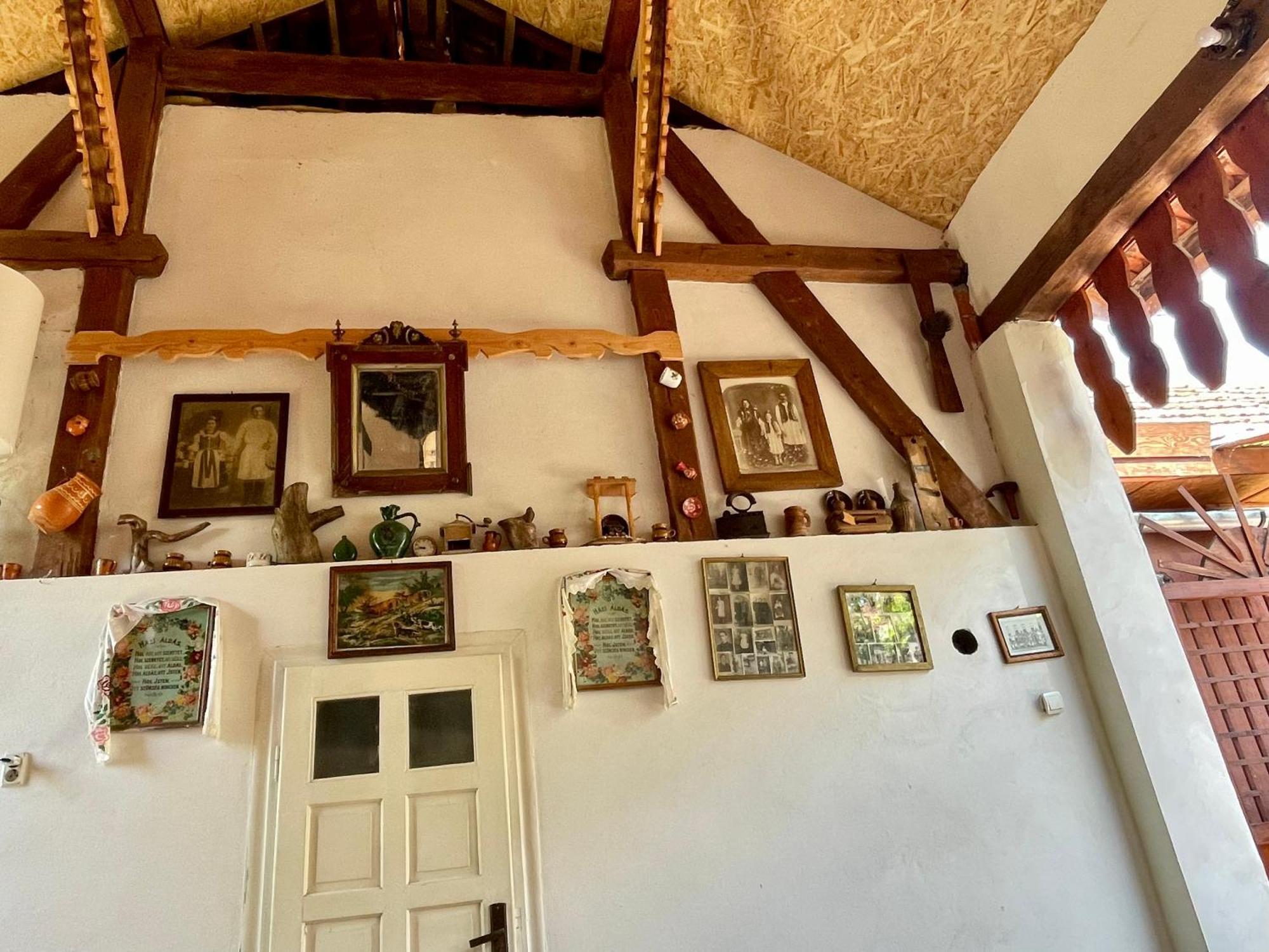 Balla House Bed and Breakfast Tărcaia Exteriör bild